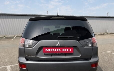 Mitsubishi Outlander III рестайлинг 3, 2009 год, 1 050 000 рублей, 6 фотография