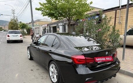 BMW 3 серия, 2018 год, 1 550 000 рублей, 4 фотография