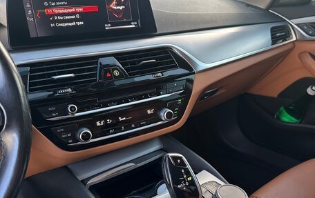 BMW 5 серия, 2019 год, 2 950 000 рублей, 26 фотография