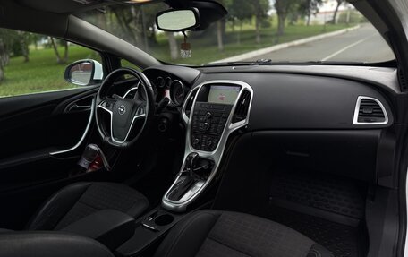 Opel Astra J, 2013 год, 800 000 рублей, 13 фотография