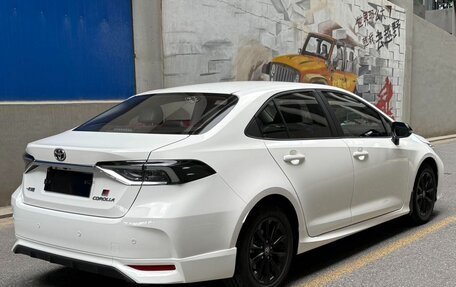 Toyota Corolla, 2022 год, 1 650 000 рублей, 5 фотография