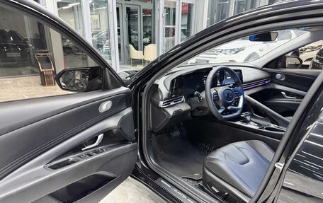 Hyundai Elantra, 2023 год, 1 510 000 рублей, 3 фотография