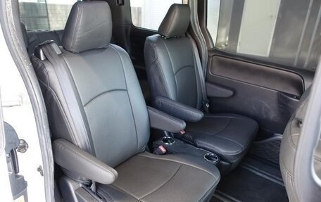 Toyota Noah III, 2017 год, 1 391 008 рублей, 21 фотография