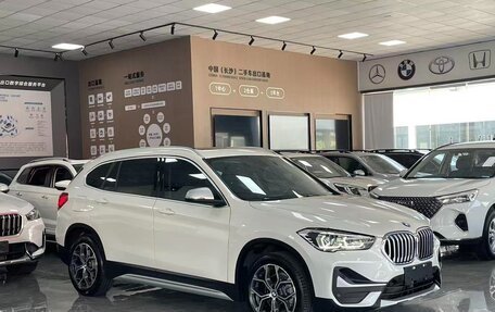 BMW X1, 2022 год, 2 380 000 рублей, 5 фотография
