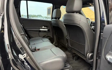 Mercedes-Benz GLB, 2022 год, 2 443 020 рублей, 10 фотография