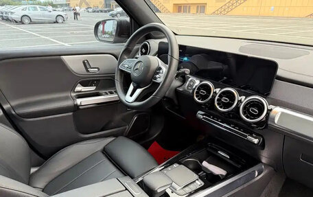 Mercedes-Benz GLB, 2022 год, 2 443 020 рублей, 9 фотография