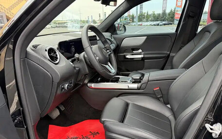 Mercedes-Benz GLB, 2022 год, 2 443 020 рублей, 8 фотография