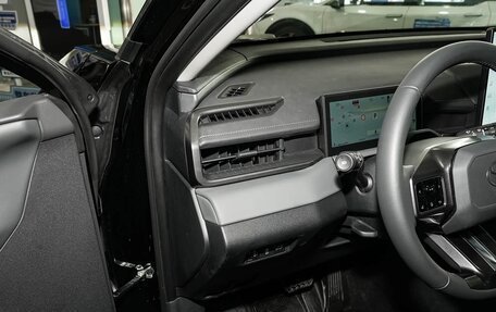 Toyota RAV4, 2026 год, 4 860 000 рублей, 13 фотография