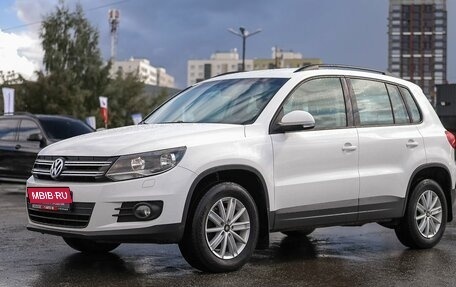 Volkswagen Tiguan I, 2013 год, 1 059 000 рублей, 2 фотография