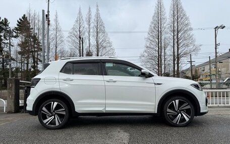 Volkswagen T-Cross I, 2022 год, 1 420 911 рублей, 2 фотография