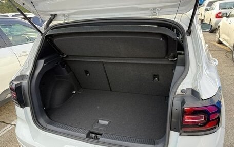 Volkswagen T-Cross I, 2022 год, 1 420 911 рублей, 16 фотография