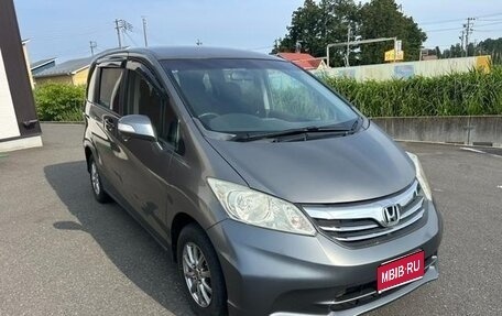 Honda Freed I, 2014 год, 830 000 рублей, 1 фотография