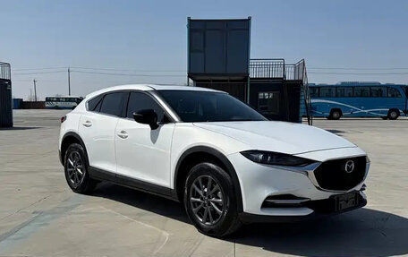 Mazda CX-4, 2021 год, 1 642 000 рублей, 3 фотография