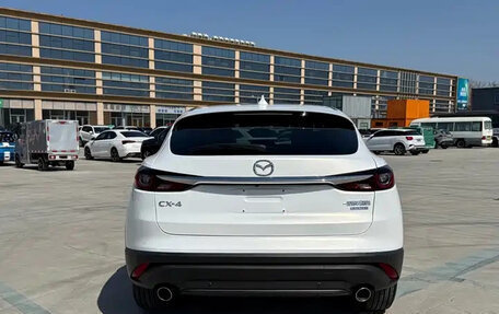 Mazda CX-4, 2021 год, 1 642 000 рублей, 5 фотография