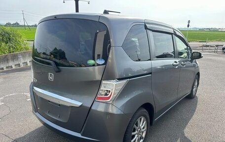 Honda Freed I, 2014 год, 830 000 рублей, 3 фотография