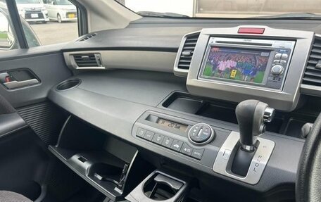 Honda Freed I, 2014 год, 830 000 рублей, 22 фотография