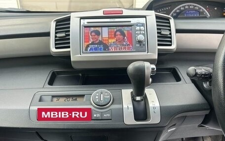 Honda Freed I, 2014 год, 830 000 рублей, 25 фотография