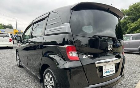 Honda Freed I, 2013 год, 810 000 рублей, 4 фотография