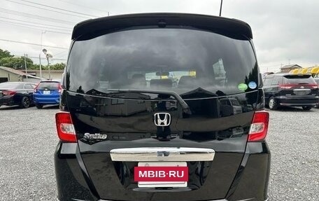 Honda Freed I, 2013 год, 810 000 рублей, 5 фотография