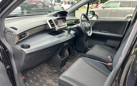 Honda Freed I, 2013 год, 810 000 рублей, 11 фотография