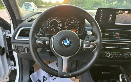 BMW 1 серия, 2023 год, 1 530 888 рублей, 11 фотография