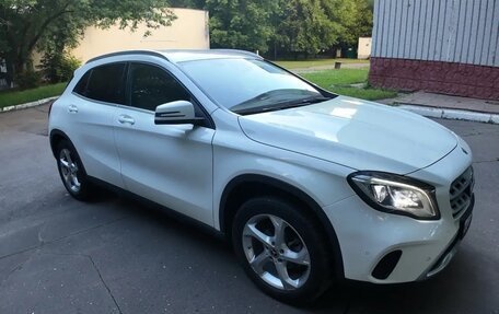 Mercedes-Benz GLA, 2018 год, 1 650 000 рублей, 5 фотография