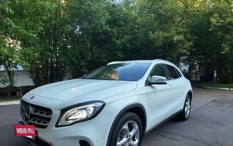 Mercedes-Benz GLA, 2018 год, 1 650 000 рублей, 7 фотография
