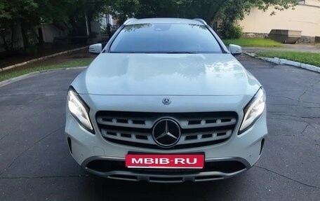 Mercedes-Benz GLA, 2018 год, 1 650 000 рублей, 1 фотография