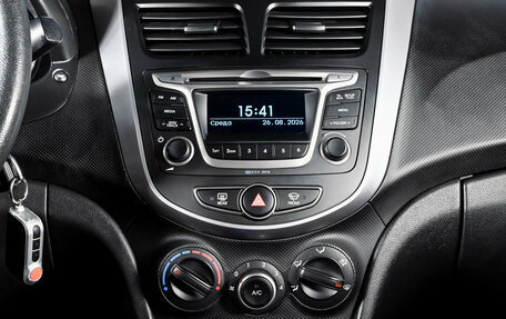 Hyundai Solaris II рестайлинг, 2016 год, 1 200 000 рублей, 13 фотография