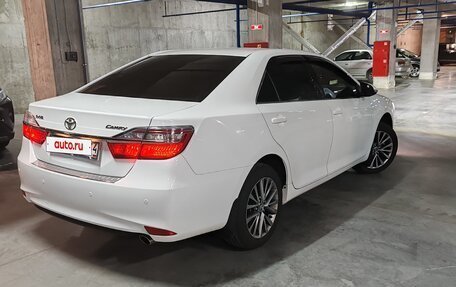 Toyota Camry, 2016 год, 1 990 000 рублей, 4 фотография
