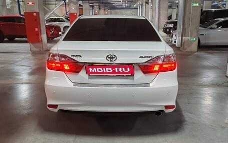 Toyota Camry, 2016 год, 1 990 000 рублей, 5 фотография