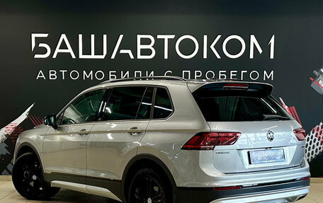Volkswagen Tiguan II, 2019 год, 2 620 000 рублей, 6 фотография