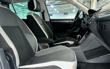 Volkswagen Tiguan II, 2019 год, 2 620 000 рублей, 9 фотография