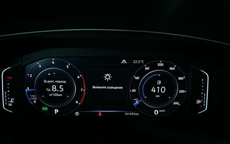 Volkswagen Tiguan II, 2019 год, 2 620 000 рублей, 17 фотография