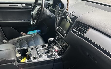Volkswagen Touareg III, 2013 год, 2 300 000 рублей, 16 фотография