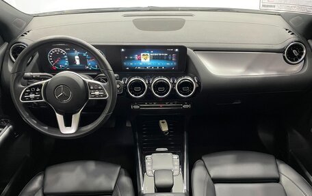 Mercedes-Benz GLA, 2021 год, 2 400 000 рублей, 10 фотография