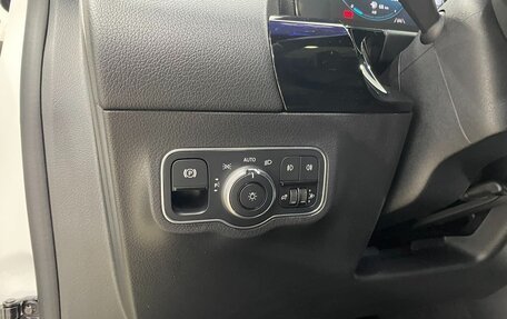 Mercedes-Benz GLA, 2021 год, 2 400 000 рублей, 14 фотография