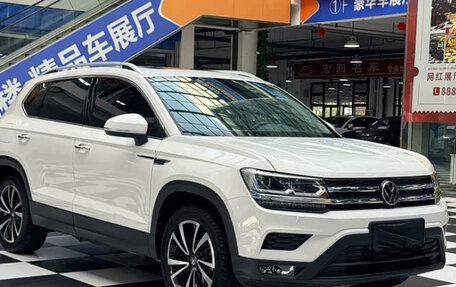 Volkswagen Tharu, 2023 год, 1 820 000 рублей, 3 фотография