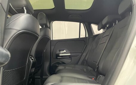 Mercedes-Benz GLA, 2021 год, 2 400 000 рублей, 24 фотография