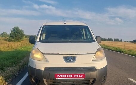 Peugeot Partner II рестайлинг 2, 2010 год, 229 000 рублей, 4 фотография