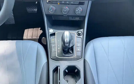Volkswagen Lavida, 2023 год, 1 150 666 рублей, 15 фотография