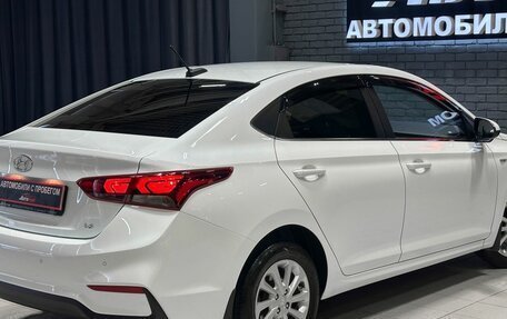 Hyundai Solaris II рестайлинг, 2017 год, 1 347 000 рублей, 5 фотография