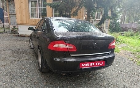Skoda Superb III рестайлинг, 2008 год, 999 000 рублей, 3 фотография