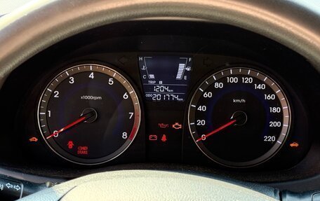 Hyundai Solaris II рестайлинг, 2011 год, 680 000 рублей, 15 фотография