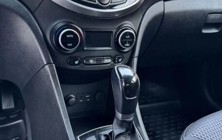 Hyundai Solaris II рестайлинг, 2014 год, 1 120 000 рублей, 10 фотография