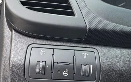 Hyundai Solaris II рестайлинг, 2014 год, 1 120 000 рублей, 14 фотография