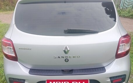 Renault Sandero II рестайлинг, 2016 год, 800 000 рублей, 7 фотография