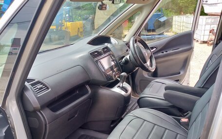 Nissan Serena IV, 2012 год, 1 160 000 рублей, 10 фотография