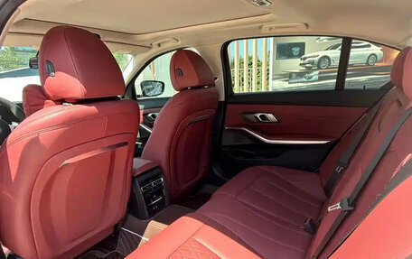 BMW 3 серия, 2023 год, 2 742 000 рублей, 11 фотография