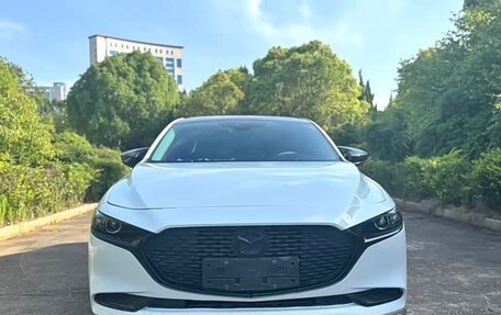 Mazda 3, 2023 год, 1 525 000 рублей, 2 фотография
